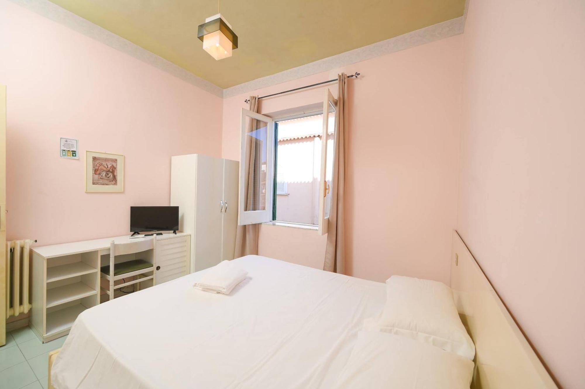Villa Diana - Beach & Rooms Ischia Eksteriør bilde