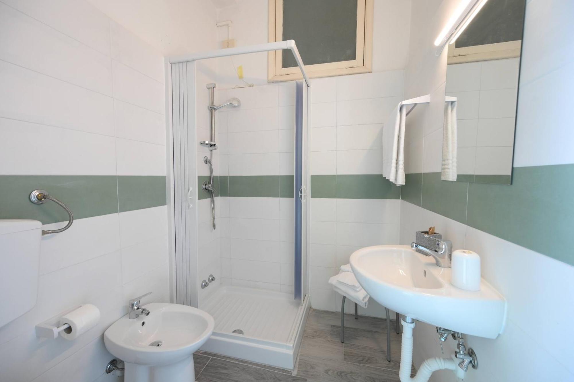 Villa Diana - Beach & Rooms Ischia Eksteriør bilde